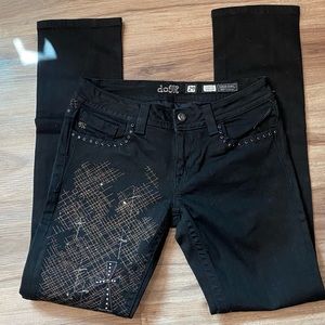 Do Me Miss Me embroidered straight black jeans